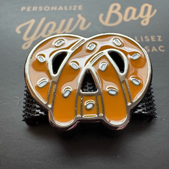 Lug Novelty Bag Sparkle Enamel Charm – Pretzel - Picture 7 of 10